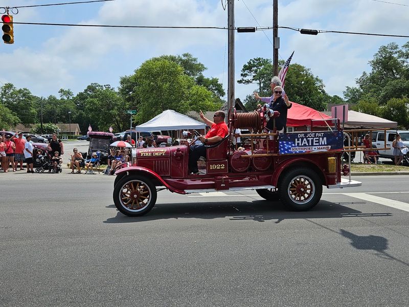 Southport &mdash; Historic Waterfront Fourth Of July Festival