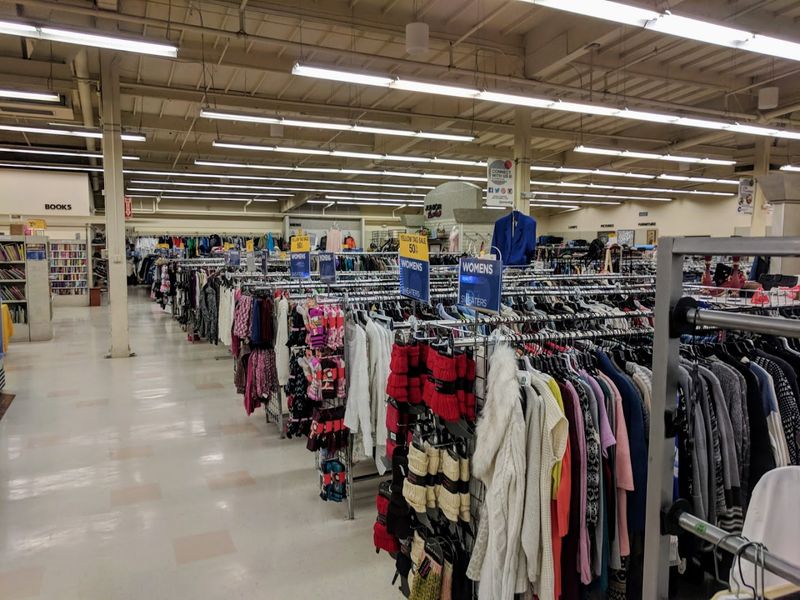 Goodwill Outlet (Kent)