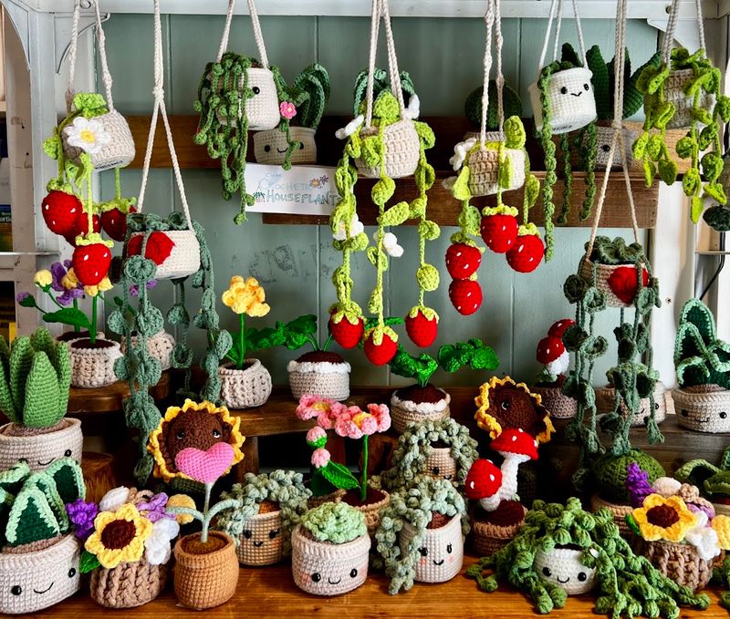 Natureworks Organic Garden Center - Northford, New Haven County,