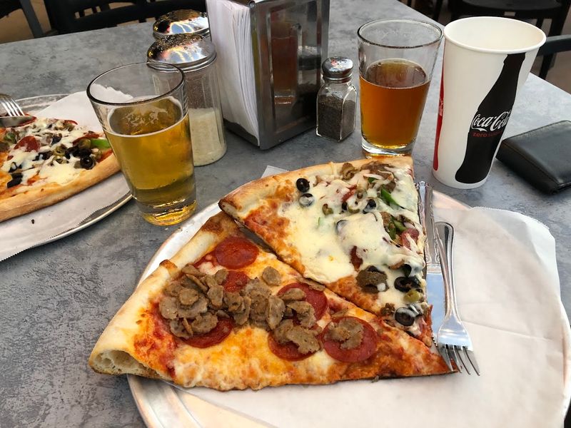 Felini's Pizza - Atlanta, Fulton County