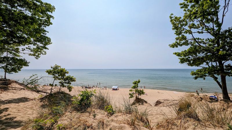 Saugatuck Dunes State Park