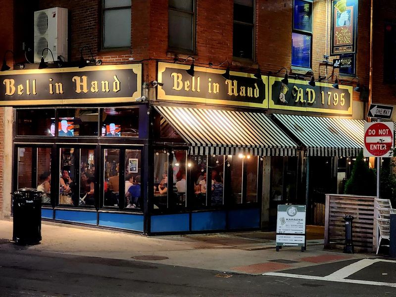 Bell in Hand Tavern (Boston)