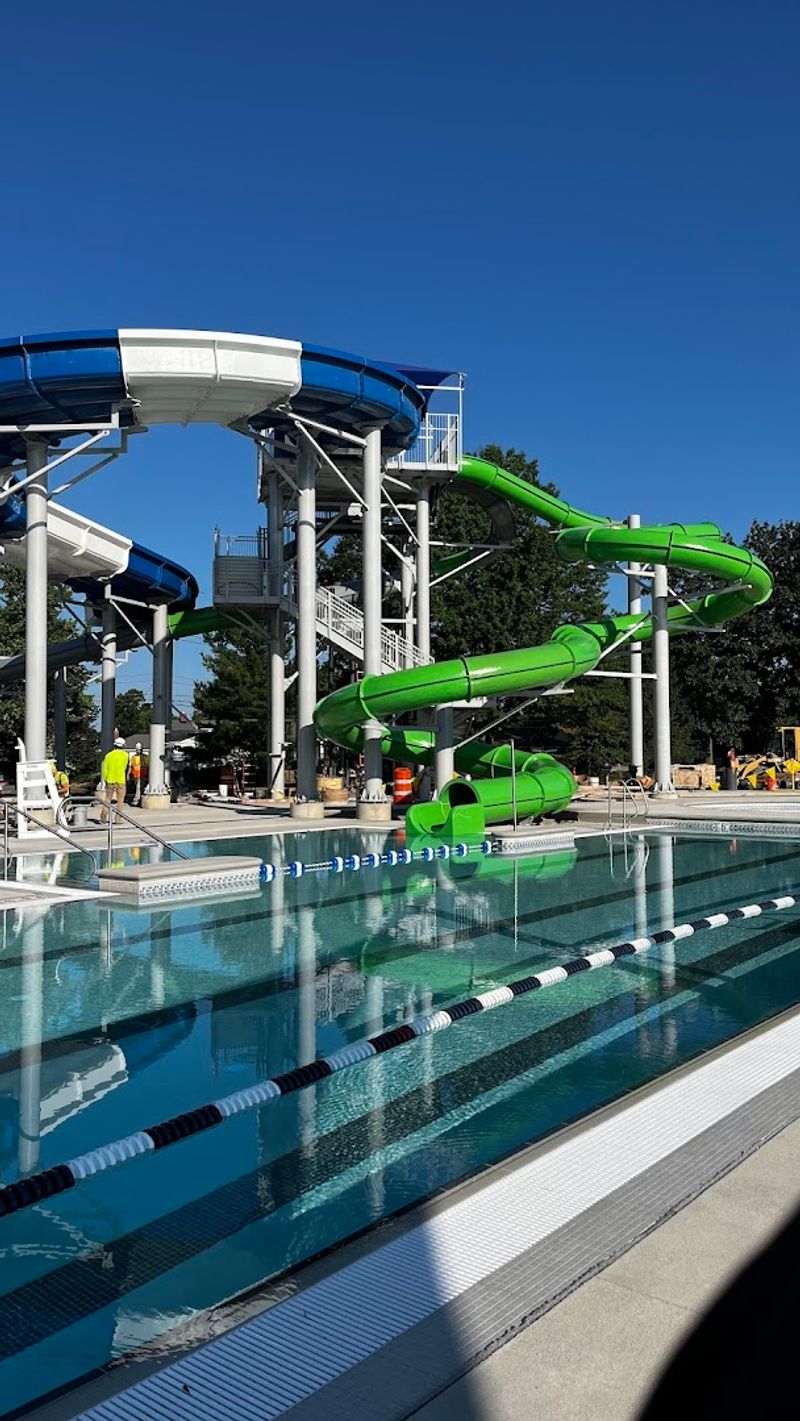 Mayfield Heights Aquatic Center - Mayfield Heights, OH