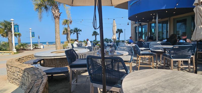 Catch 31 Fish House & Bar