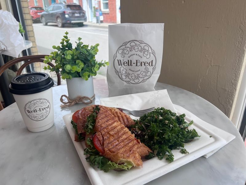 Well-Bred Bakery & Caf&eacute;