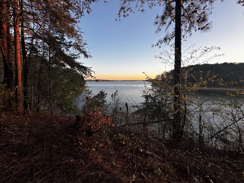 Buford Dam / Lower Overlook