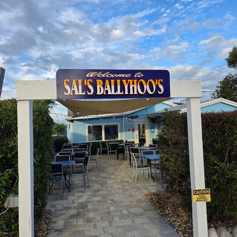 Ballyhoo's Seafood Restaurant &mdash; Key Largo, Florida