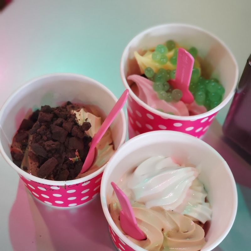 So Fun Frozen Yogurt Wayne
