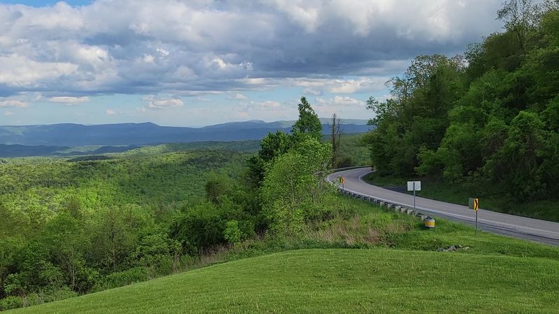 The Scenic Drive That Becomes Part of the Experience