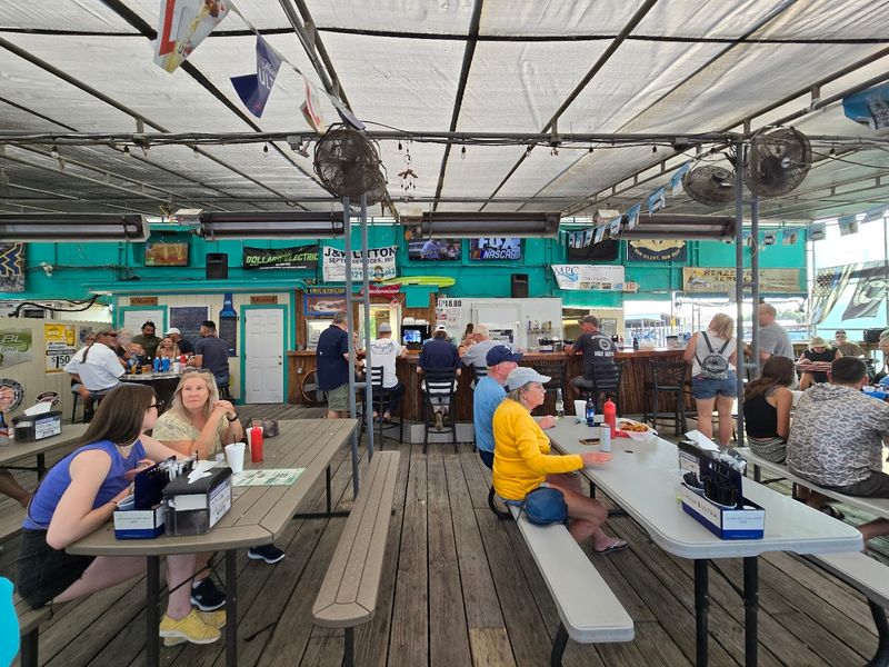 Gators Riverside Grill - Sanford, Seminole County