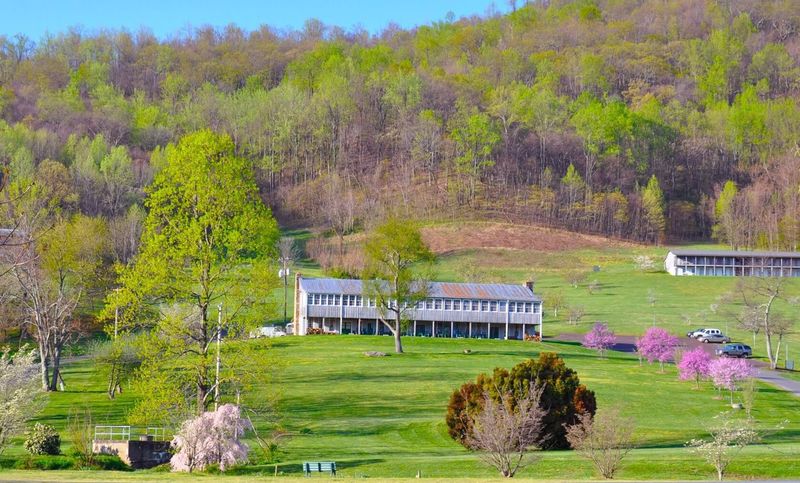 A Blue Ridge Setting That Instantly Lowers Your Blood Pressure