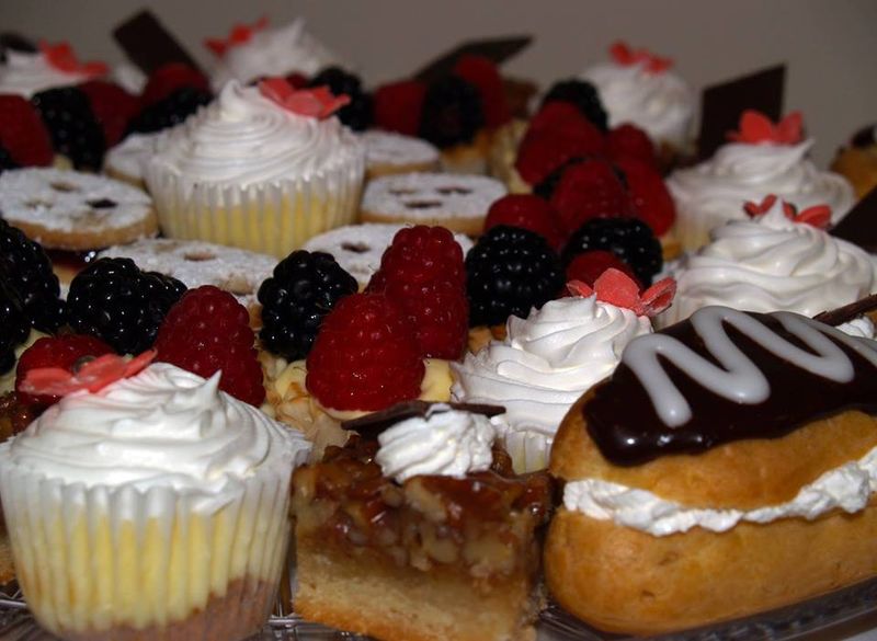 Top Tier Cakes