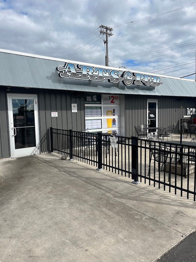 Art's Pub (Lansing)