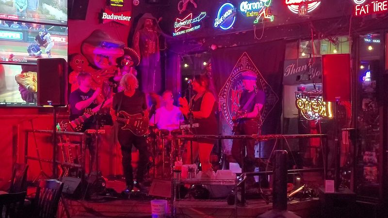Woody&rsquo;s Sports Tavern - Cary