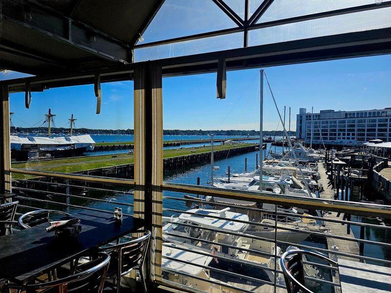 Sea Level Oyster Bar 