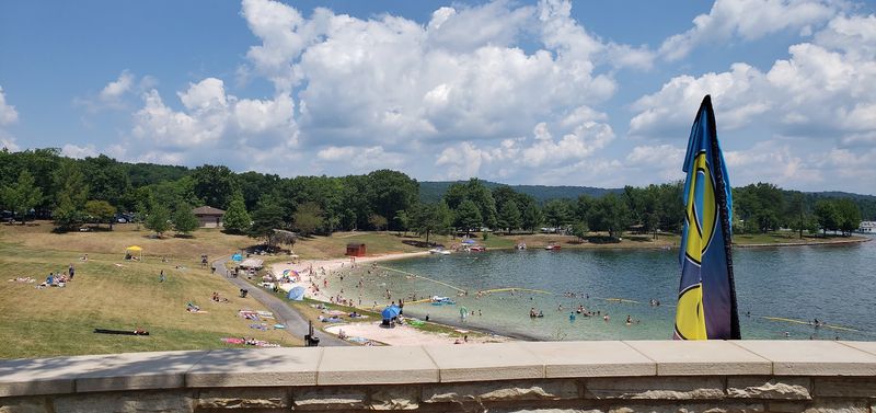 Raystown Lake Beach (Hesston, Huntingdon)