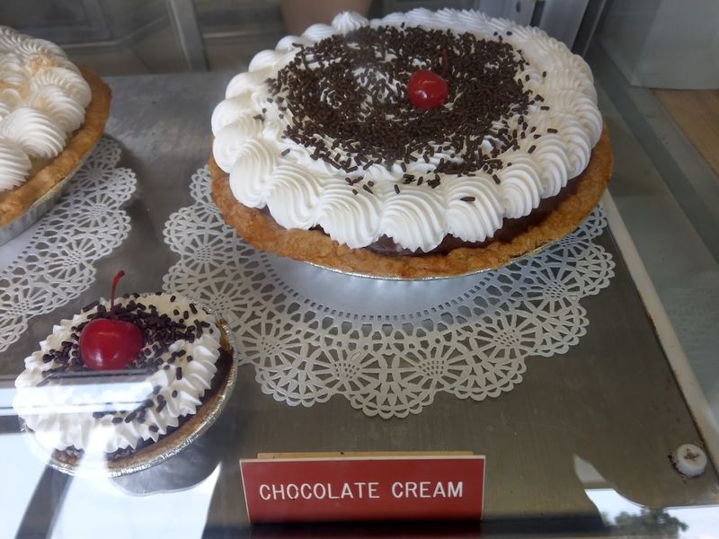 Upper Crust Bakery 