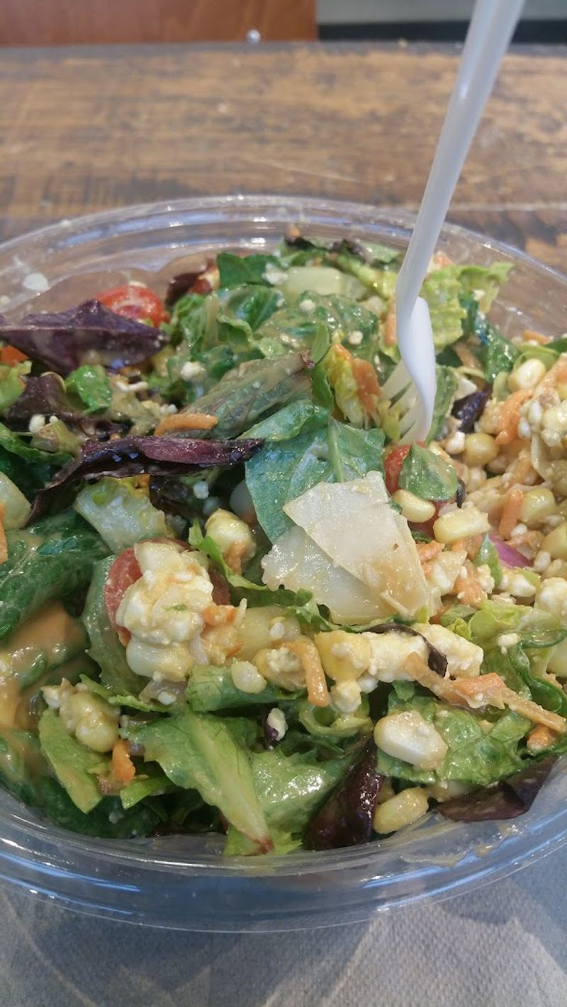 sweetgreen (132 Brookline Ave)