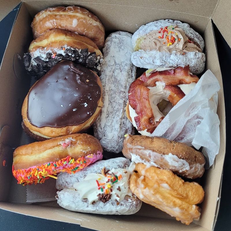 Neil’s Donuts — Wallingford