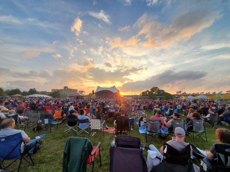 Rockin' on the River - Black River Landing, Lorain