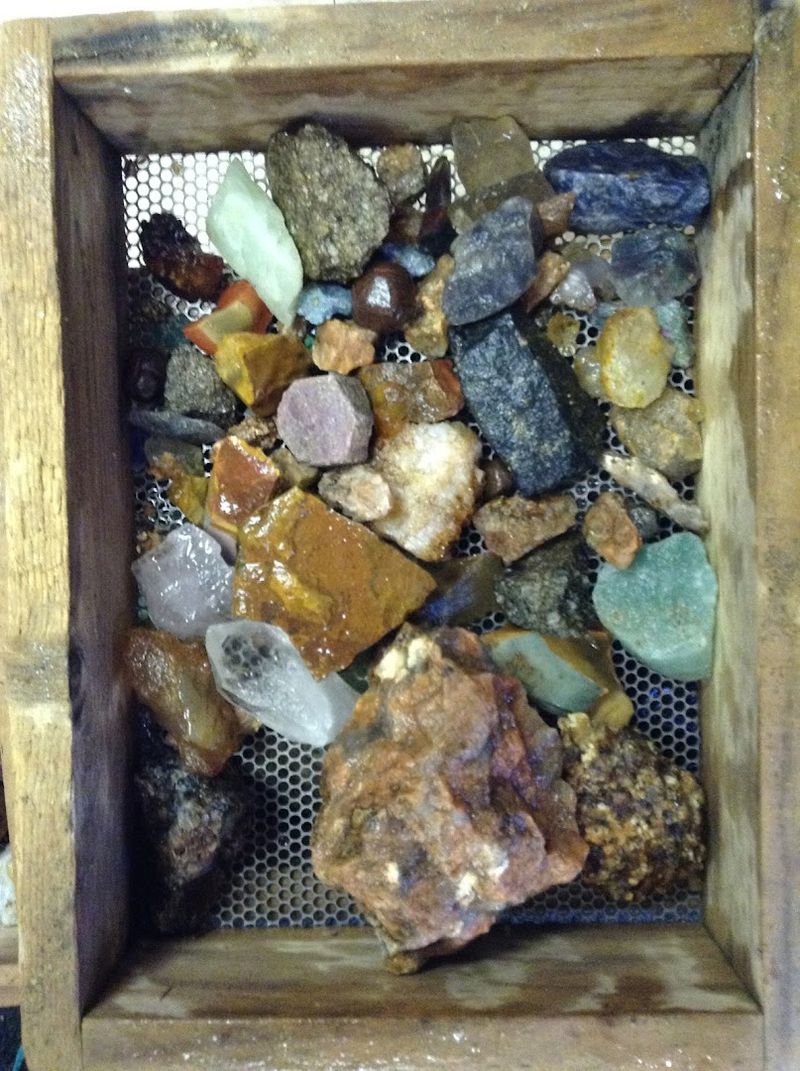 Lucky Lake Gem Mine
