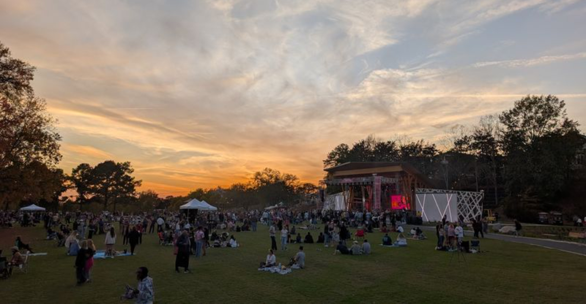 12 South Carolina Outdoor Concerts That Turn A Simple Evening Into A Summer Memory
