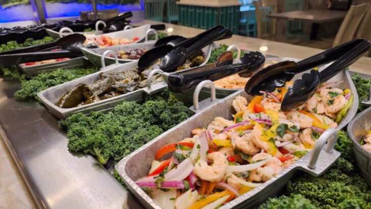 13 All You Can Eat Restaurants in South Carolina That Are Worth Arriving Hungry