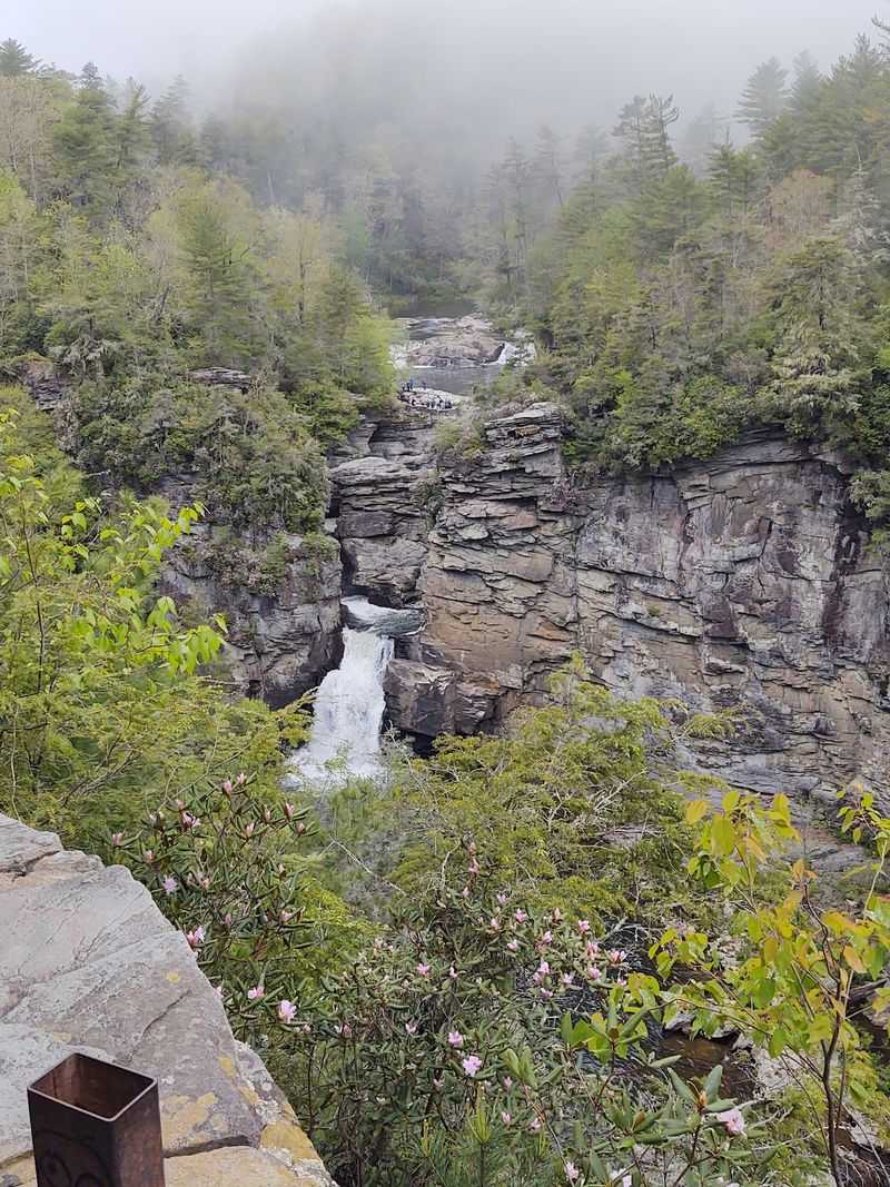 Linville Falls - Blue Ridge Parkway (Pisgah National Forest)