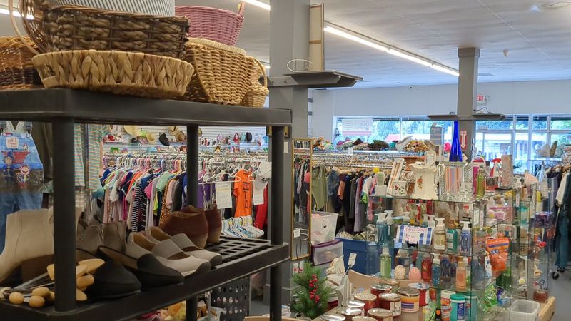 A Hand Up Thrift Store