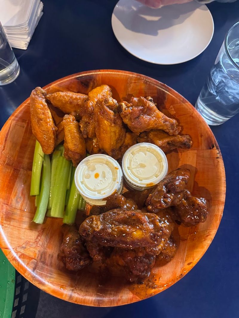 Elmo's Bar & Restaurant &mdash; East Aurora, NY