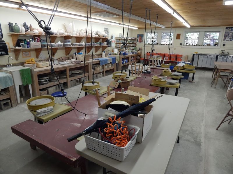 Pottery Classes That Keep Students Coming Back