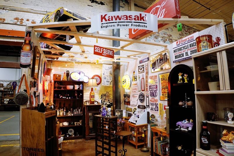 Why Vintage Lovers Can Spend Hours Here