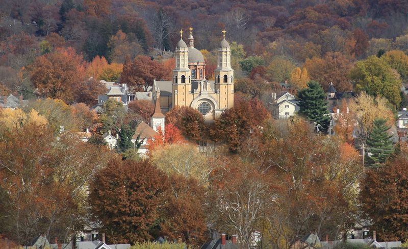 Marietta's Basilica With a Painterly Glow