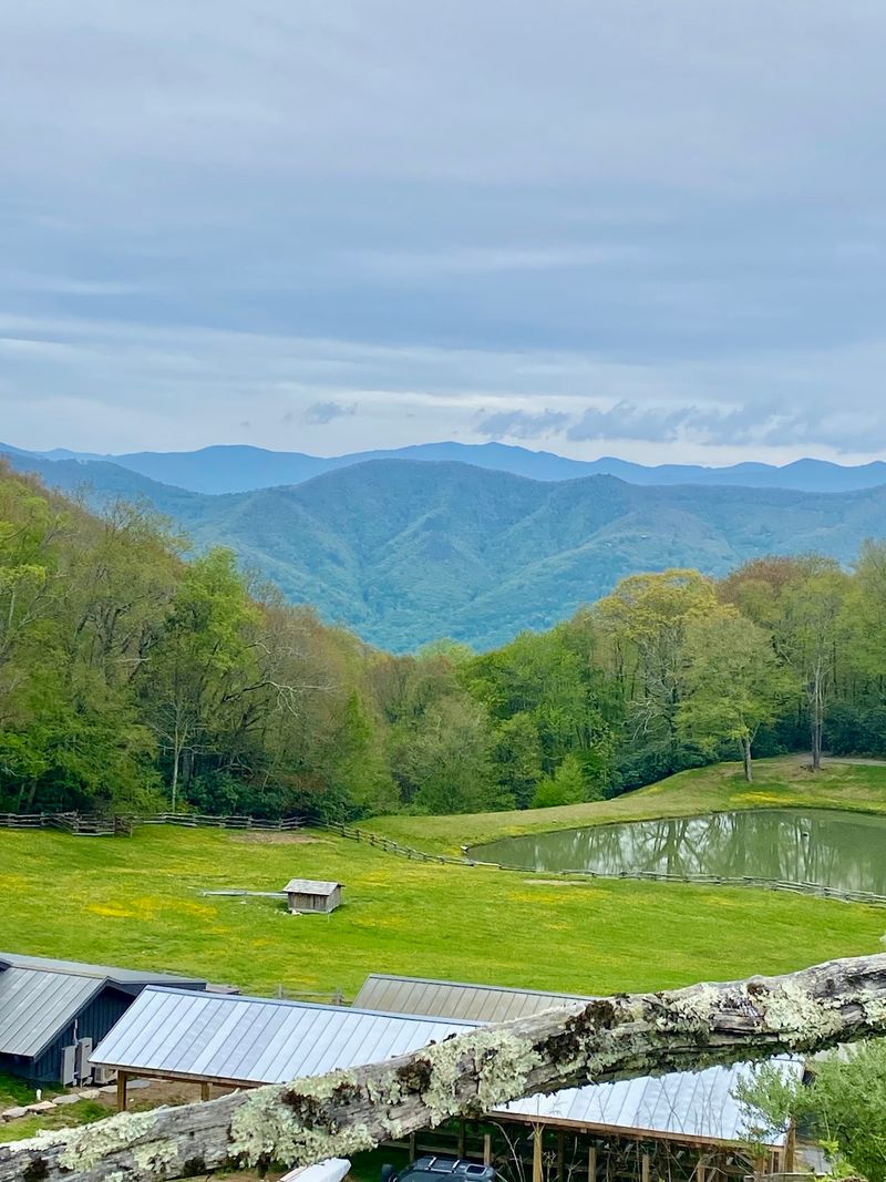 Spectacular Views From 4,800 Feet