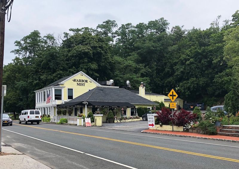 Harbor Mist Restaurant — Cold Spring Harbor, New York
