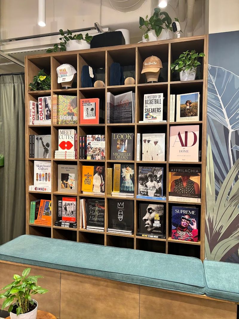 Discovering Hidden Gems Among Diverse Authors