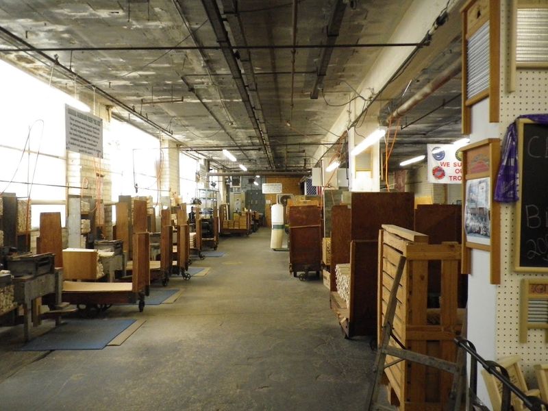 Old-fashioned clatter at Columbus Washboard Company