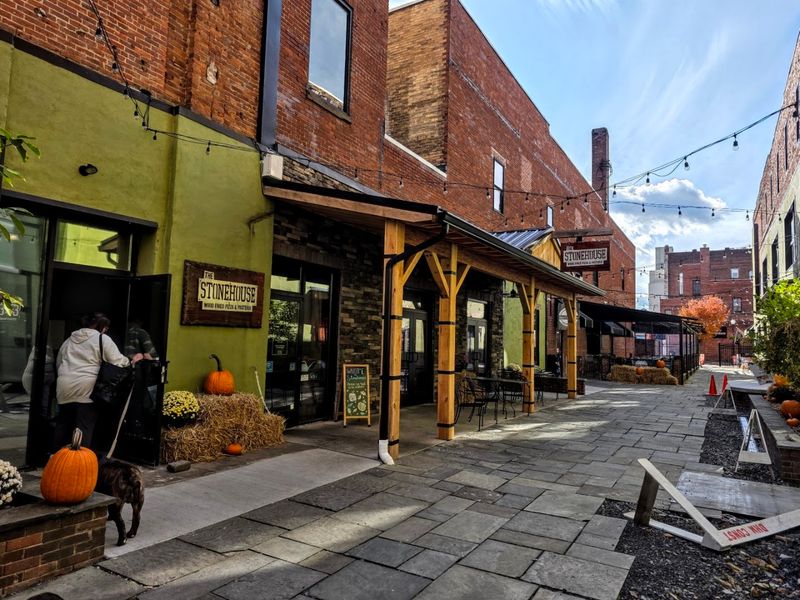 The Stonehouse Wood Fired Pizza and Pasteria &mdash; Williamsport