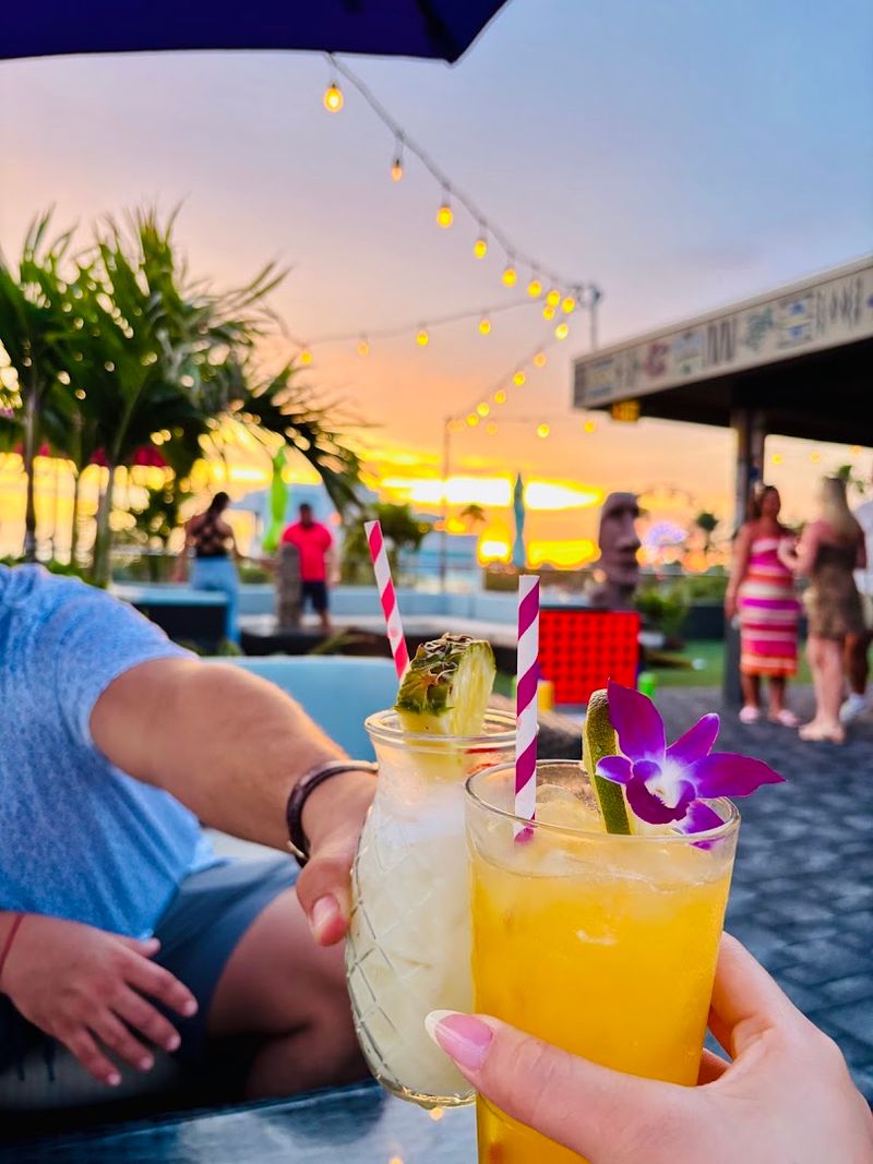 Bar Tiki Clearwater Beach