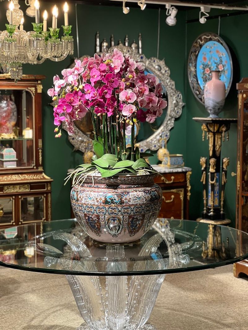 The Art & Antique Gallery Market - New York City, New York County