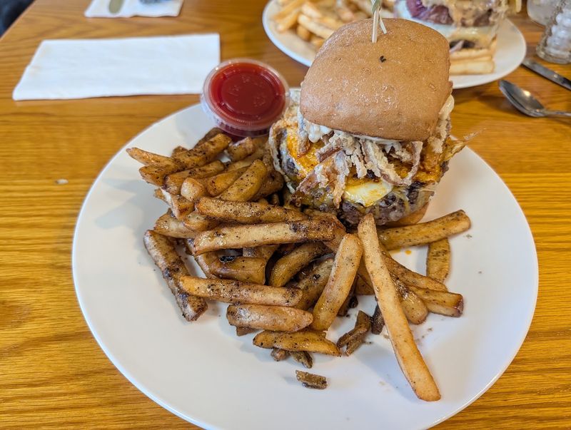 Brewer Union Cafe &mdash; Brewerton