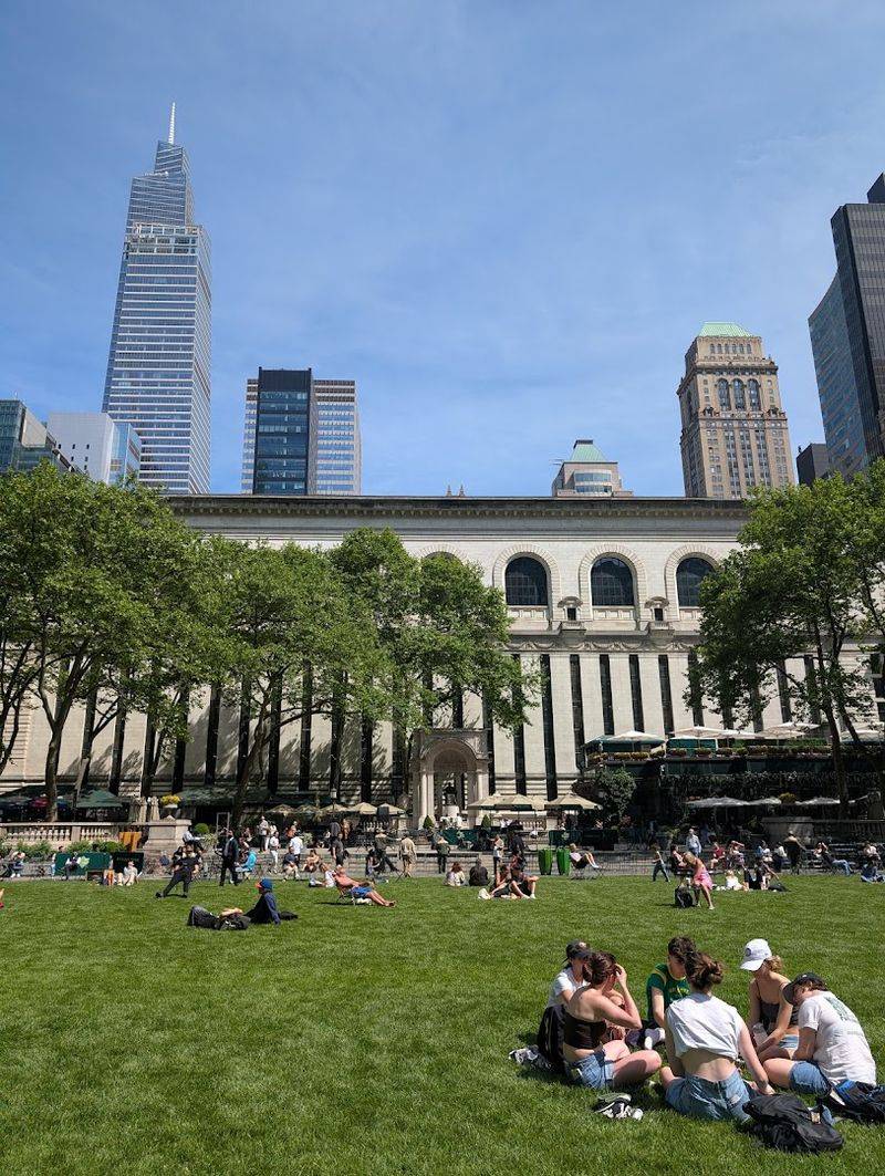 Free Lawn Games That Turn Strangers Into Teammates