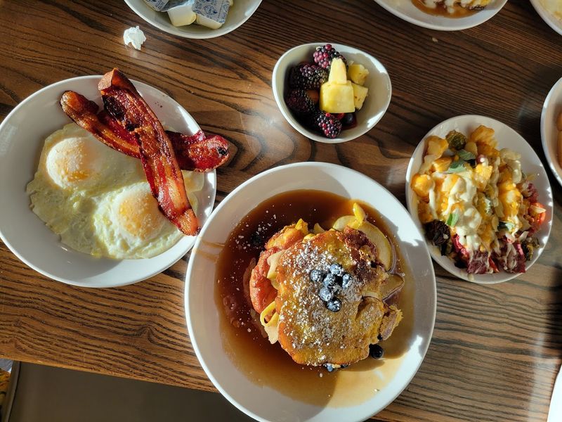 Another Broken Egg Cafe - Lexington