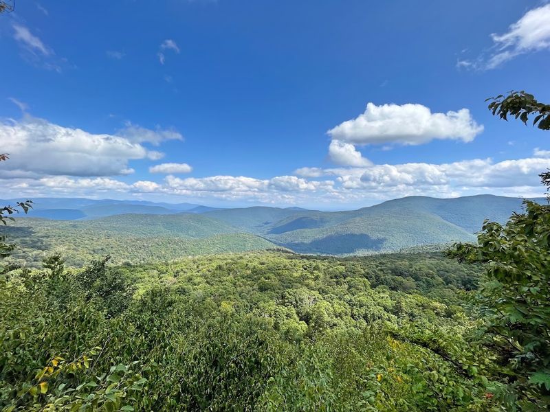 Giant Ledge & Panther Mountain Trail &mdash; Catskill Park, Big Indian