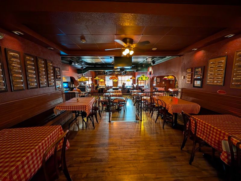 Tony Packo's &mdash; Toledo
