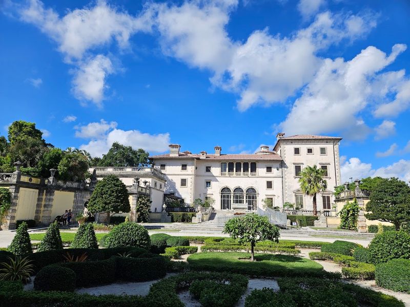 Vizcaya Museum and Gardens - Miami