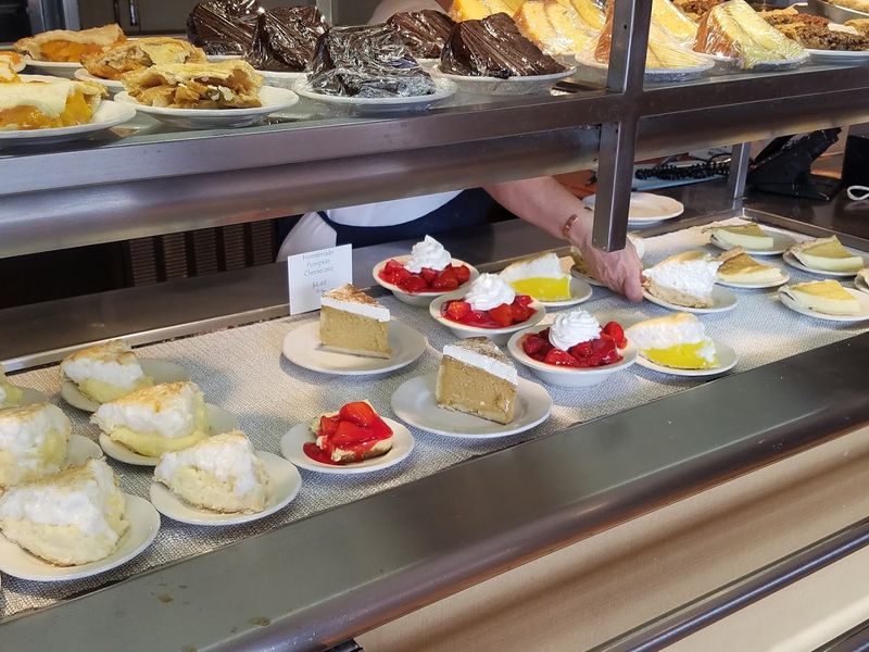 MCL Restaurant & Bakery
