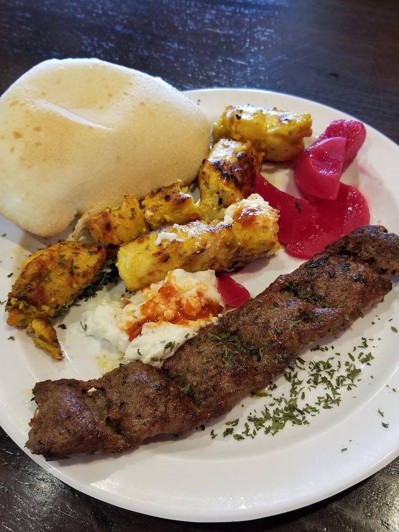 Istanbul Shish Kabob Restaurant (Halal)