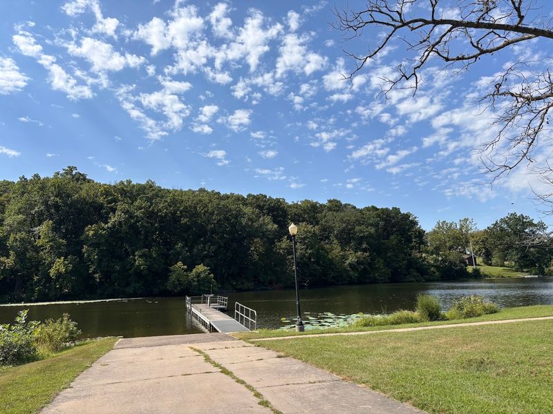 Nine Eagles State Park Lake - Davis City