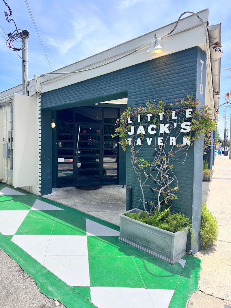 Little Jack's Tavern – Charleston